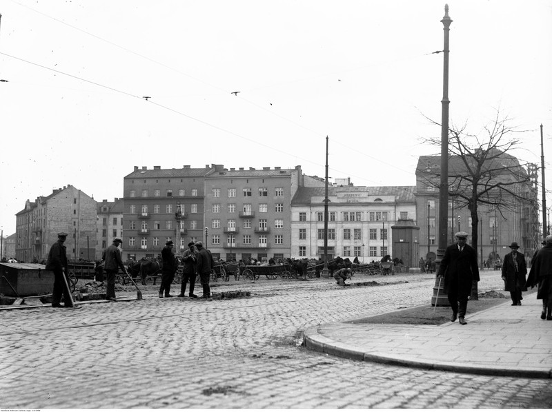 Stare zdjęcie ulicy Długiej i alei Słowackiego w Krakowie